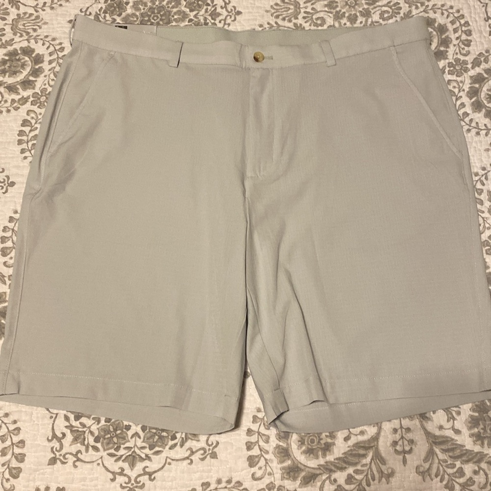 Brand New With Tags Mens Greg Norman Stretch Short